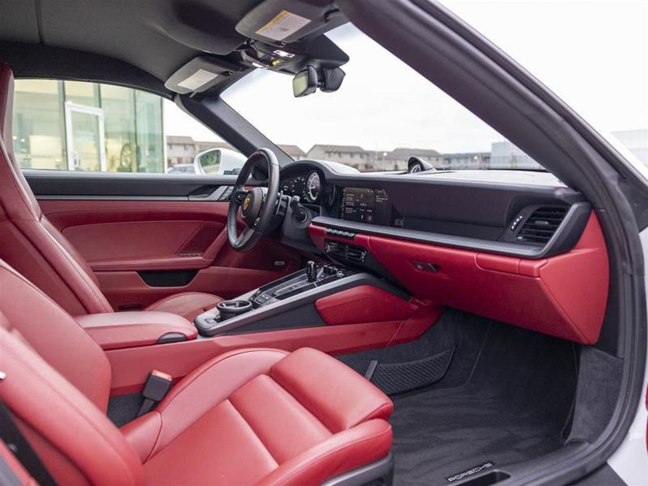 2020 Porsche 911 Carrera 4S White Photo