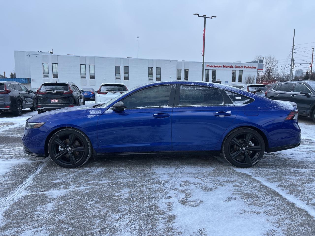2025 Honda Accord Hybrid Sport-L Leather CarPlay Sunroof Heated Seats Photo