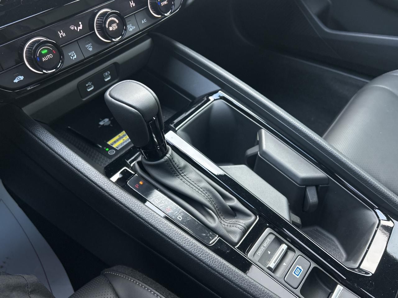 2025 Honda Accord Hybrid Sport-L Leather CarPlay Sunroof Heated Seats Photo