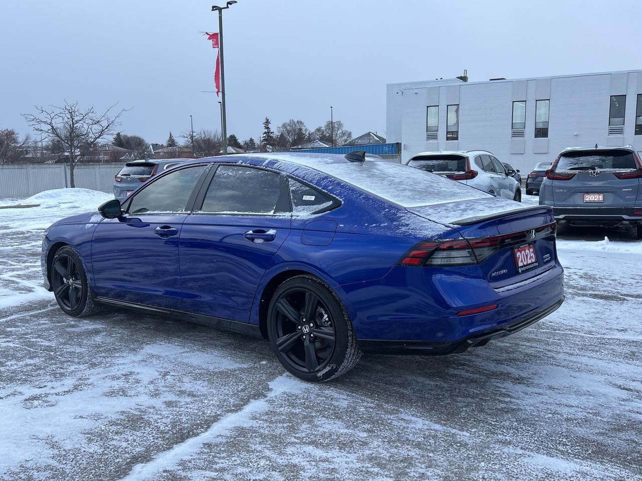 2025 Honda Accord Hybrid Sport-L Leather CarPlay Sunroof Heated Seats Photo3