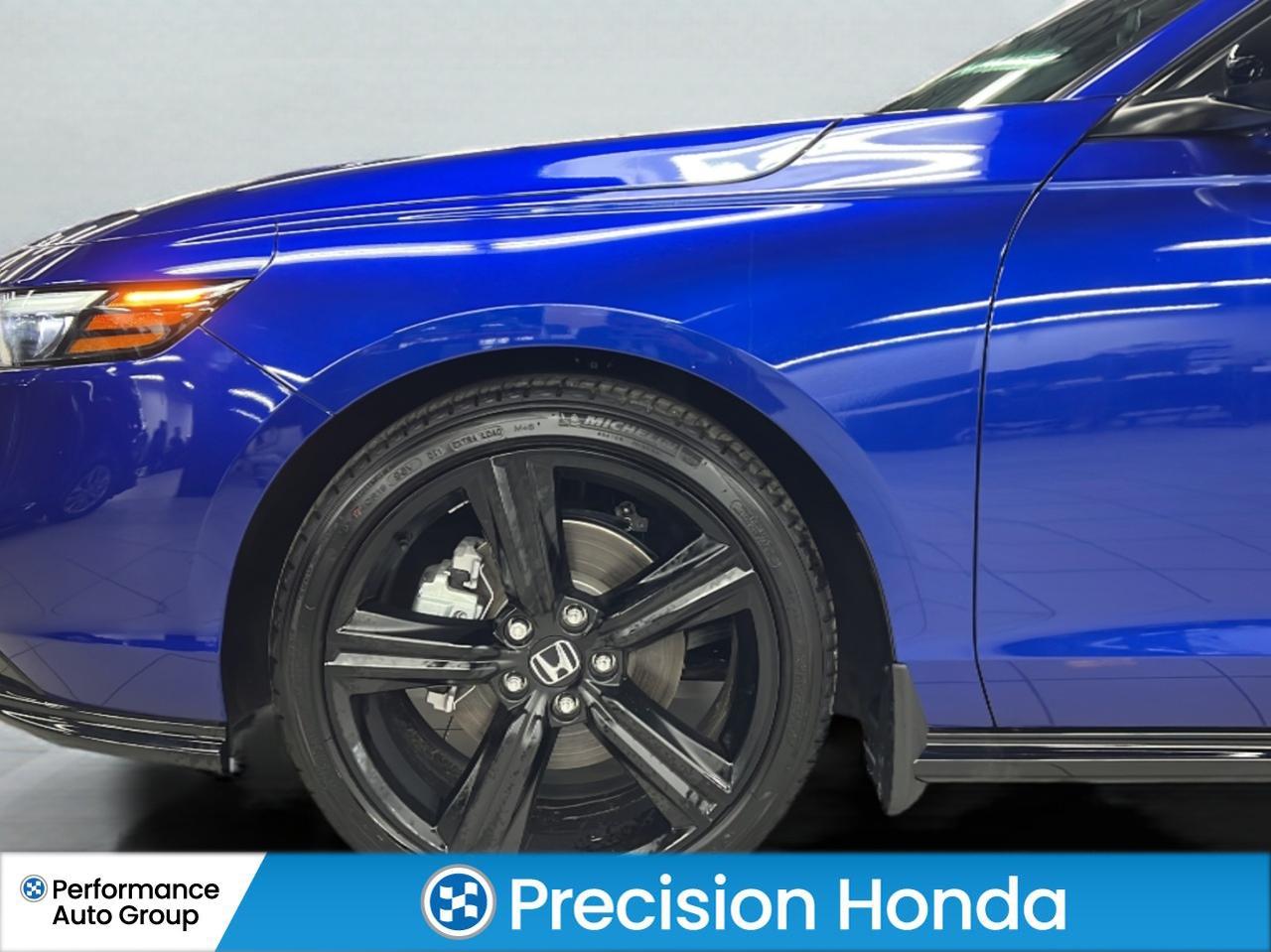 2025 Honda Accord Hybrid Sport-L Leather CarPlay Sunroof Heated Seats Photo