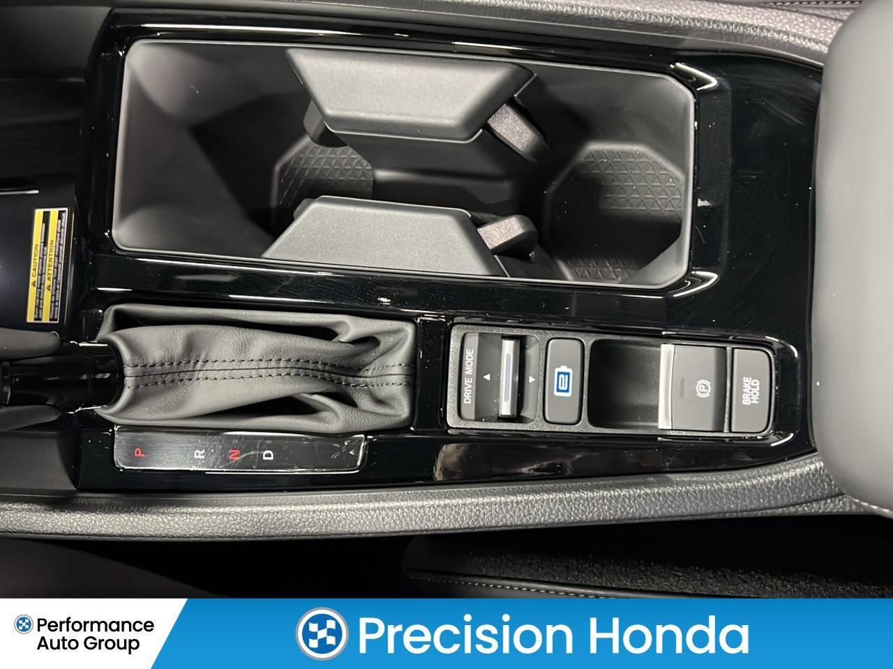 2025 Honda Accord Hybrid Sport-L Leather CarPlay Sunroof Heated Seats Photo