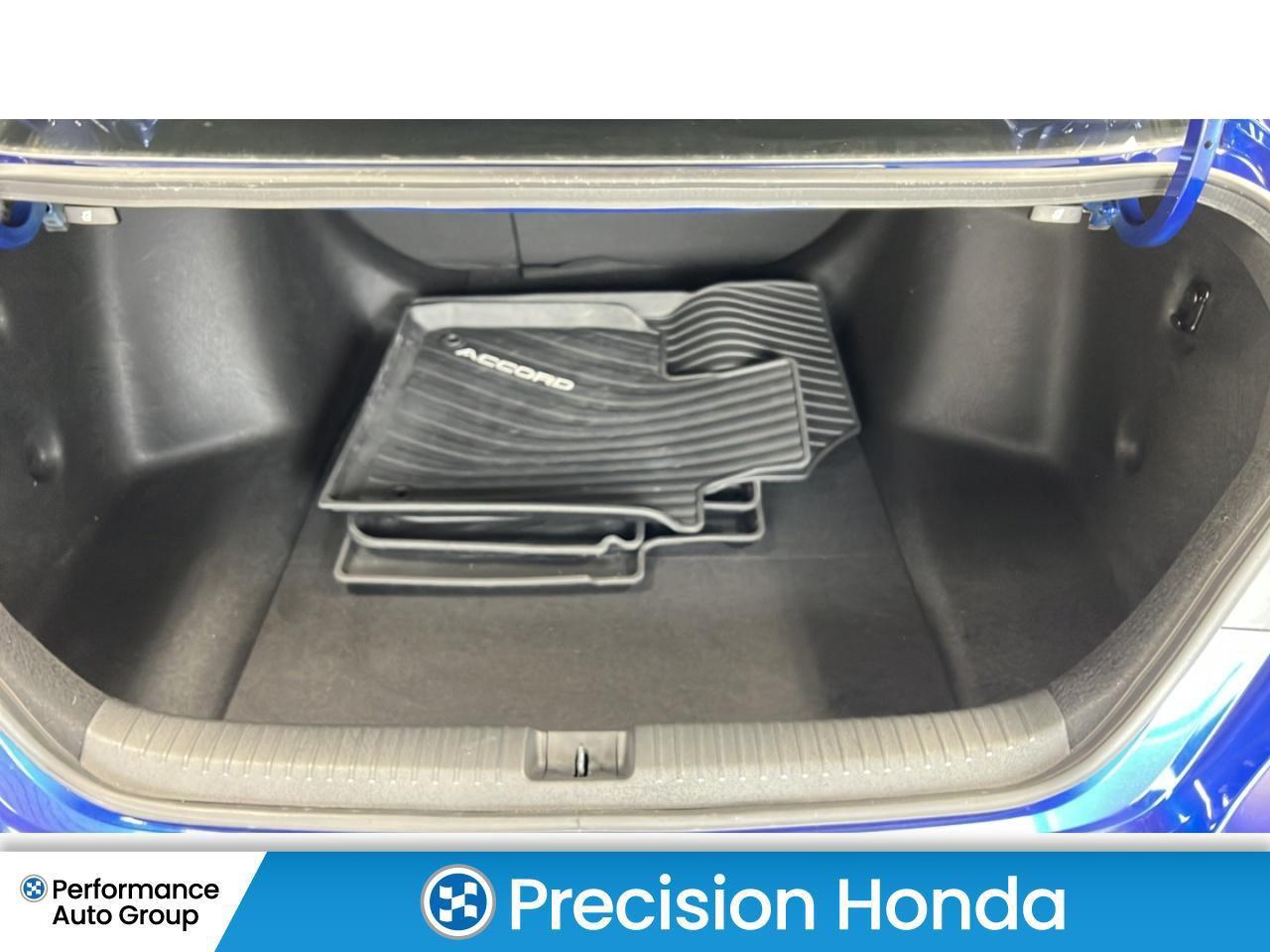 2025 Honda Accord Hybrid Sport-L Leather CarPlay Sunroof Heated Seats Photo