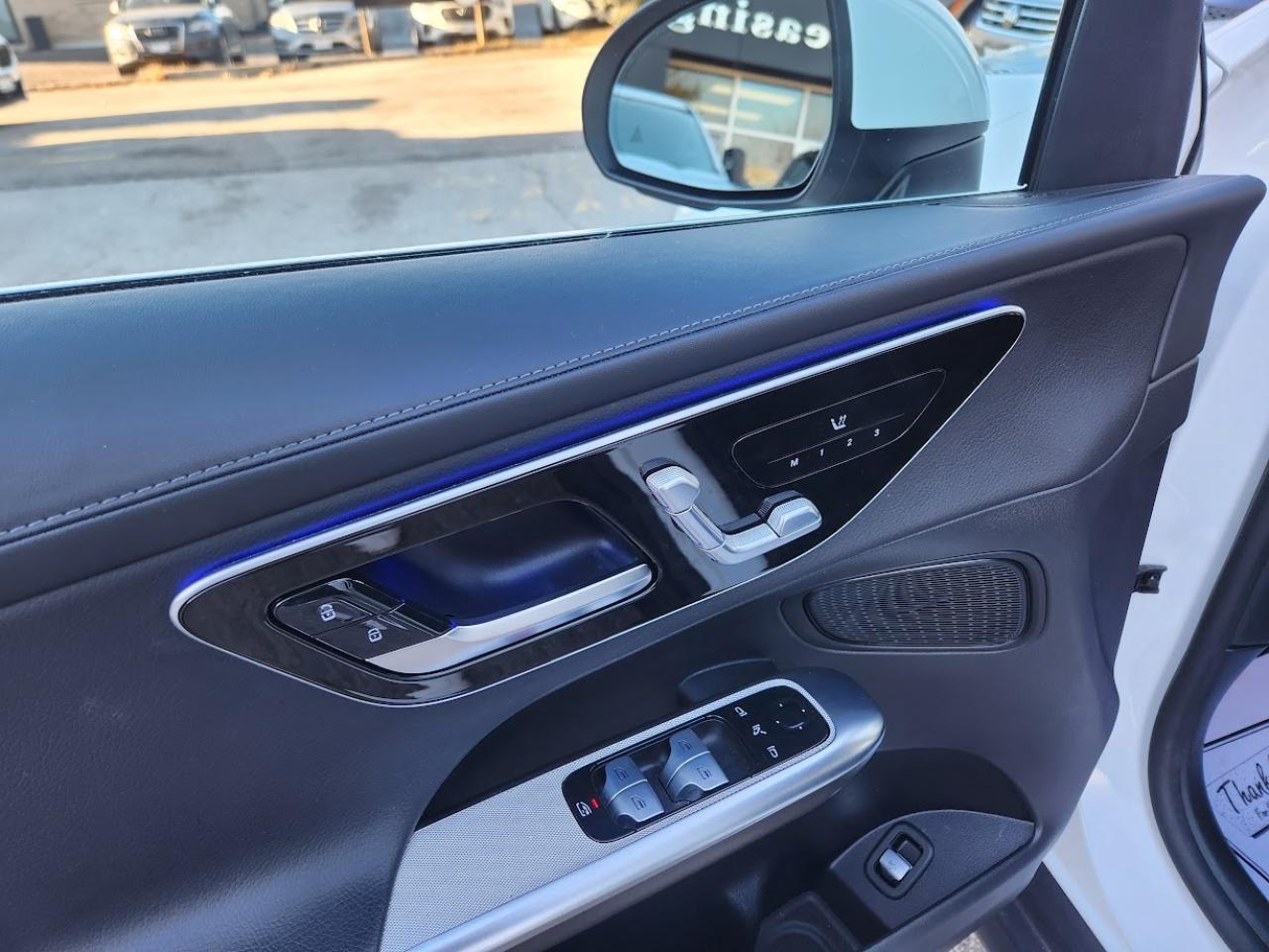 2024 Mercedes-Benz GLC GLC 300 4MATIC SUV, EXCLUSIVE PKG, PANO, CARPLAY, Photo