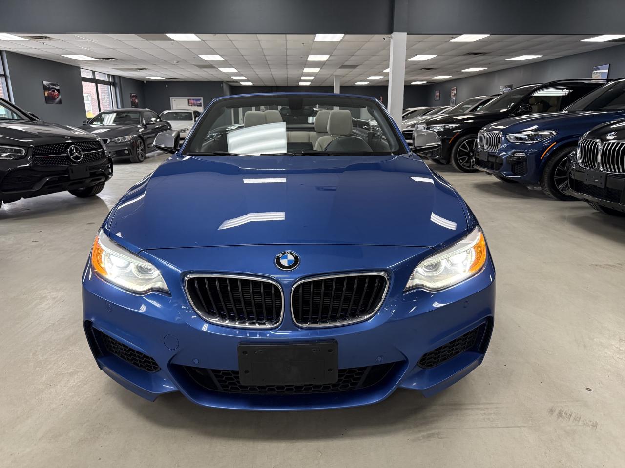 2016 BMW 2 Series 2dr Conv M235i xDrive AWD**NO ACCIDENTS**MINT COND Photo