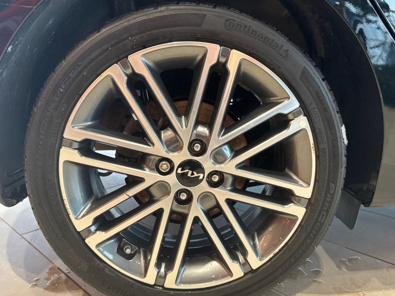 2023 Kia Rio 5-door EX Premium IVT Photo