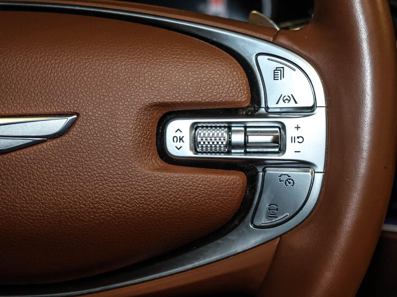 2024 Genesis GV70 2.5T Advanced AWD Photo