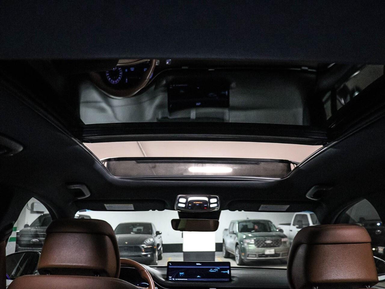 2024 Genesis GV70 2.5T Advanced AWD Photo