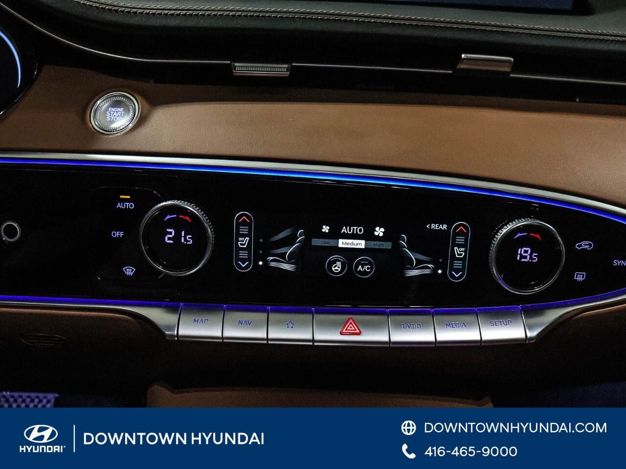 2024 Genesis GV70 2.5T Advanced AWD Photo