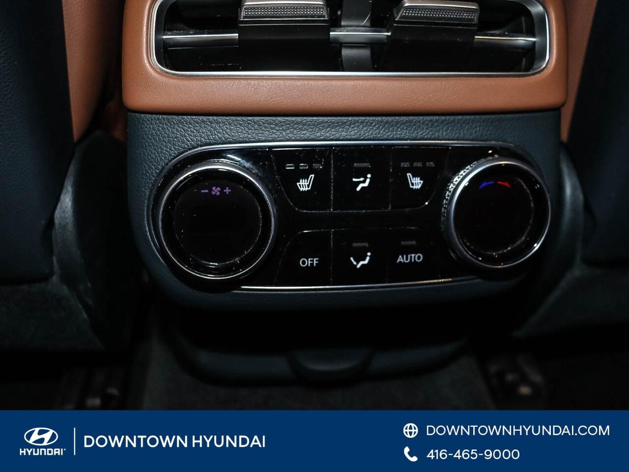 2024 Genesis GV70 2.5T Advanced AWD Photo