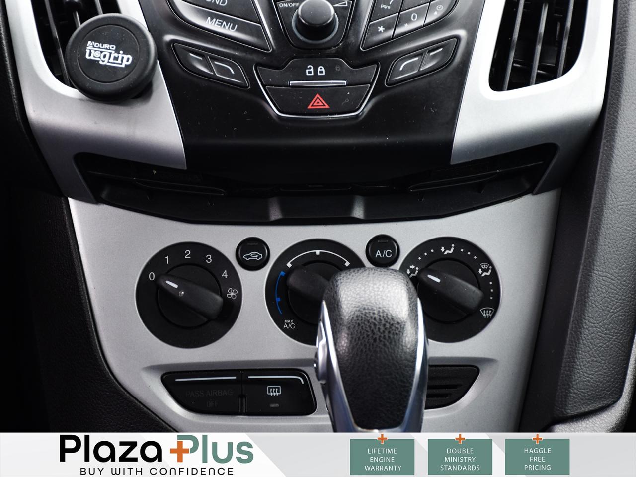 2014 Ford Focus SE Clean CarFax report  SOLD AS IS   great service Photo