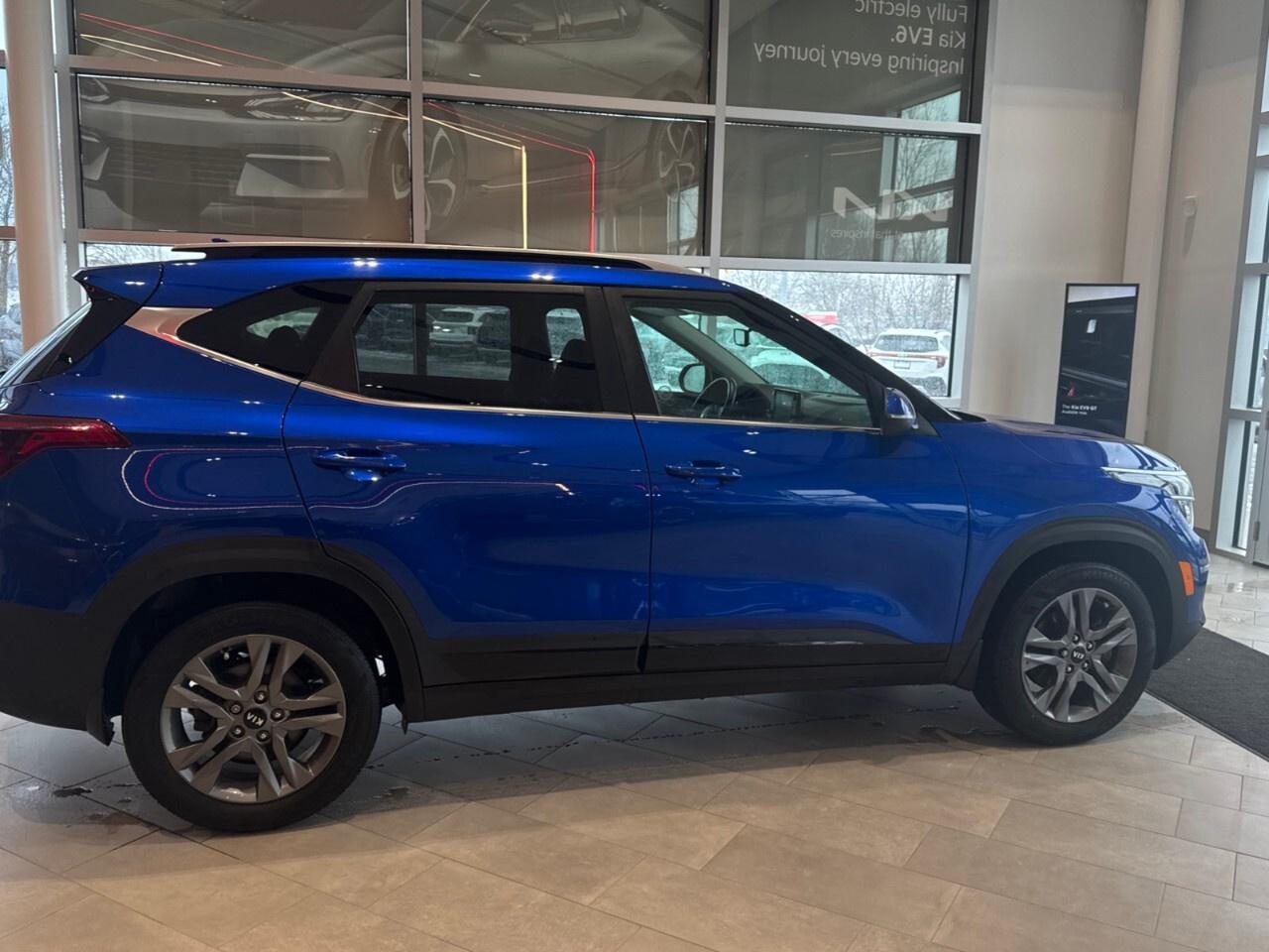 2021 Kia Seltos EX AWD Photo