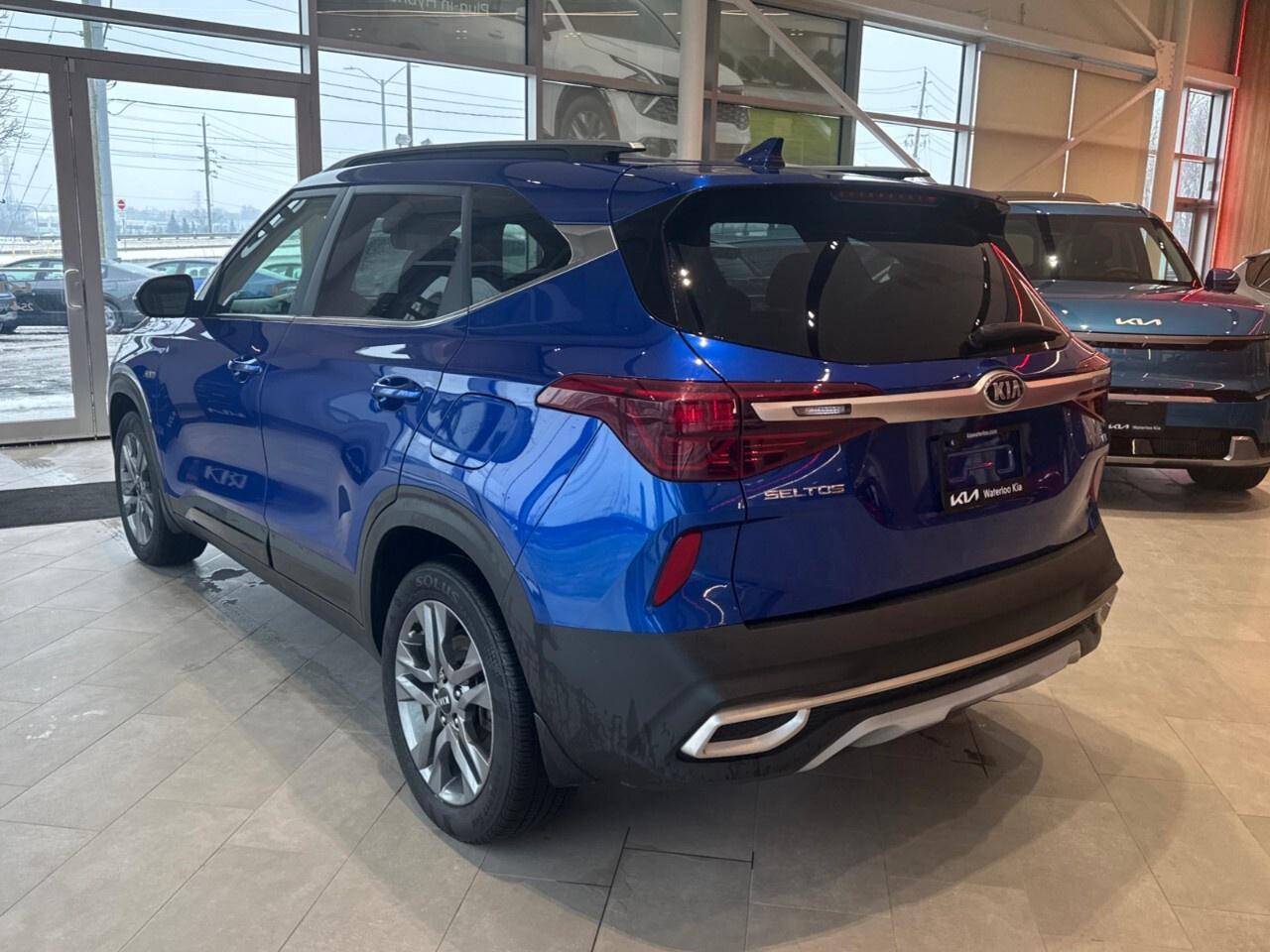 2021 Kia Seltos EX AWD Photo