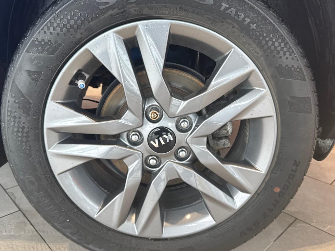 2021 Kia Seltos EX AWD Photo