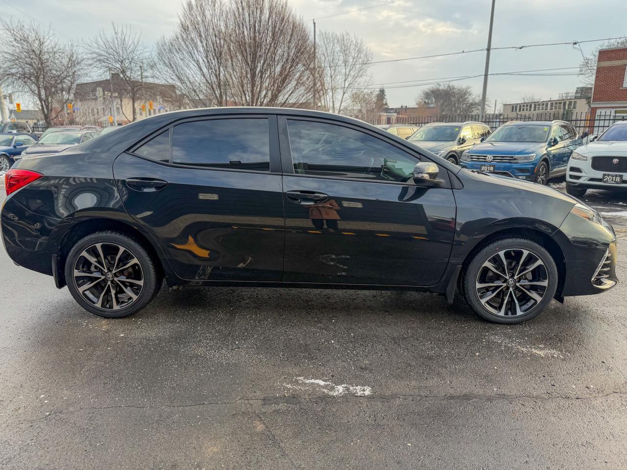 2018 Toyota Corolla XSE/NO ACCIDENTS/LOW KM/NAVI/ACC/CAMERA/ROOF/1.8L Photo