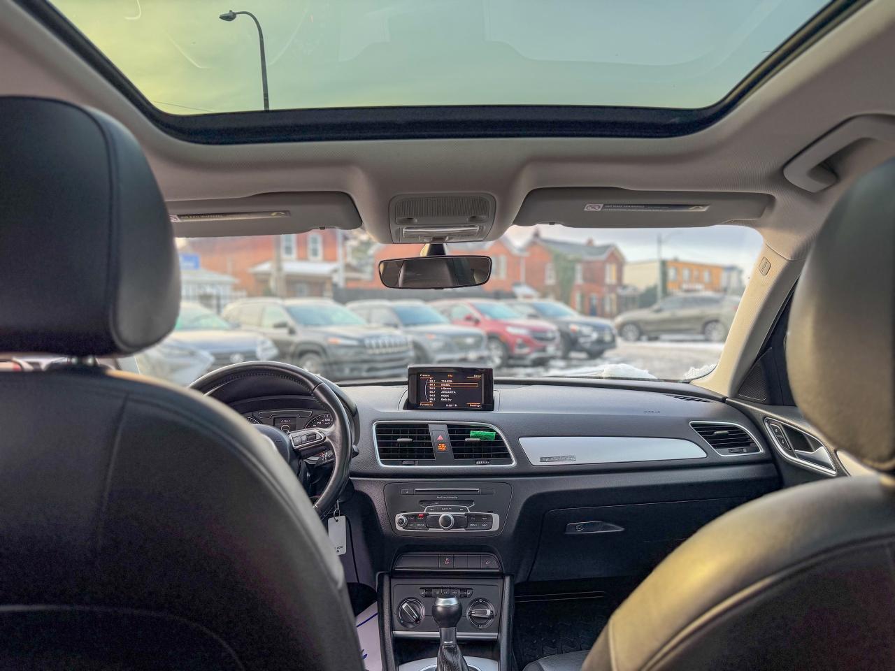 2017 Audi Q3 Komfort/QUATTRO/LOW KM/PANO/NO ACCIDENTS/2.0L Photo