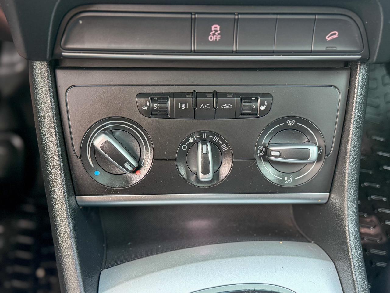 2017 Audi Q3 Komfort/QUATTRO/LOW KM/PANO/NO ACCIDENTS/2.0L Photo