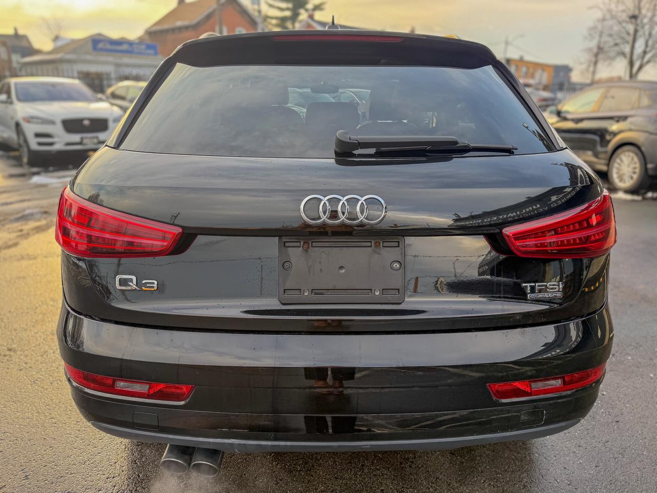 2017 Audi Q3 Komfort/QUATTRO/LOW KM/PANO/NO ACCIDENTS/2.0L Photo3
