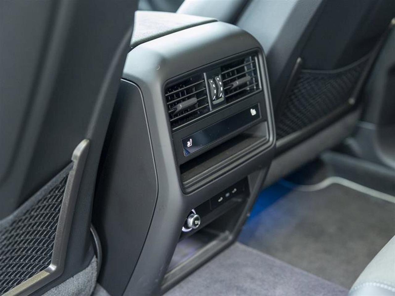 2025 Porsche Cayenne Turbo GT Photo
