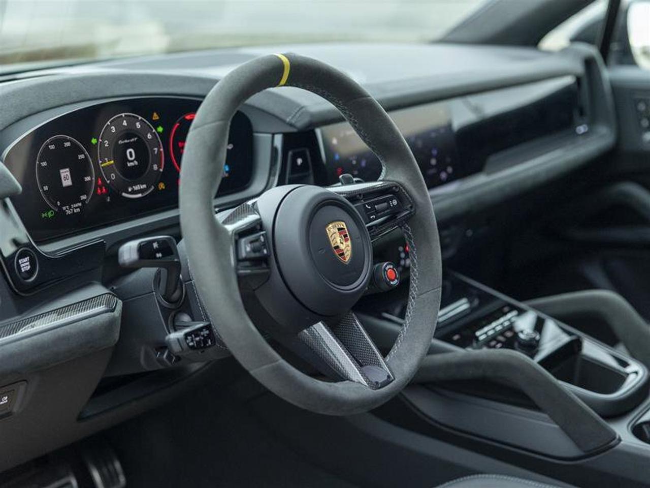 2025 Porsche Cayenne Turbo GT Photo