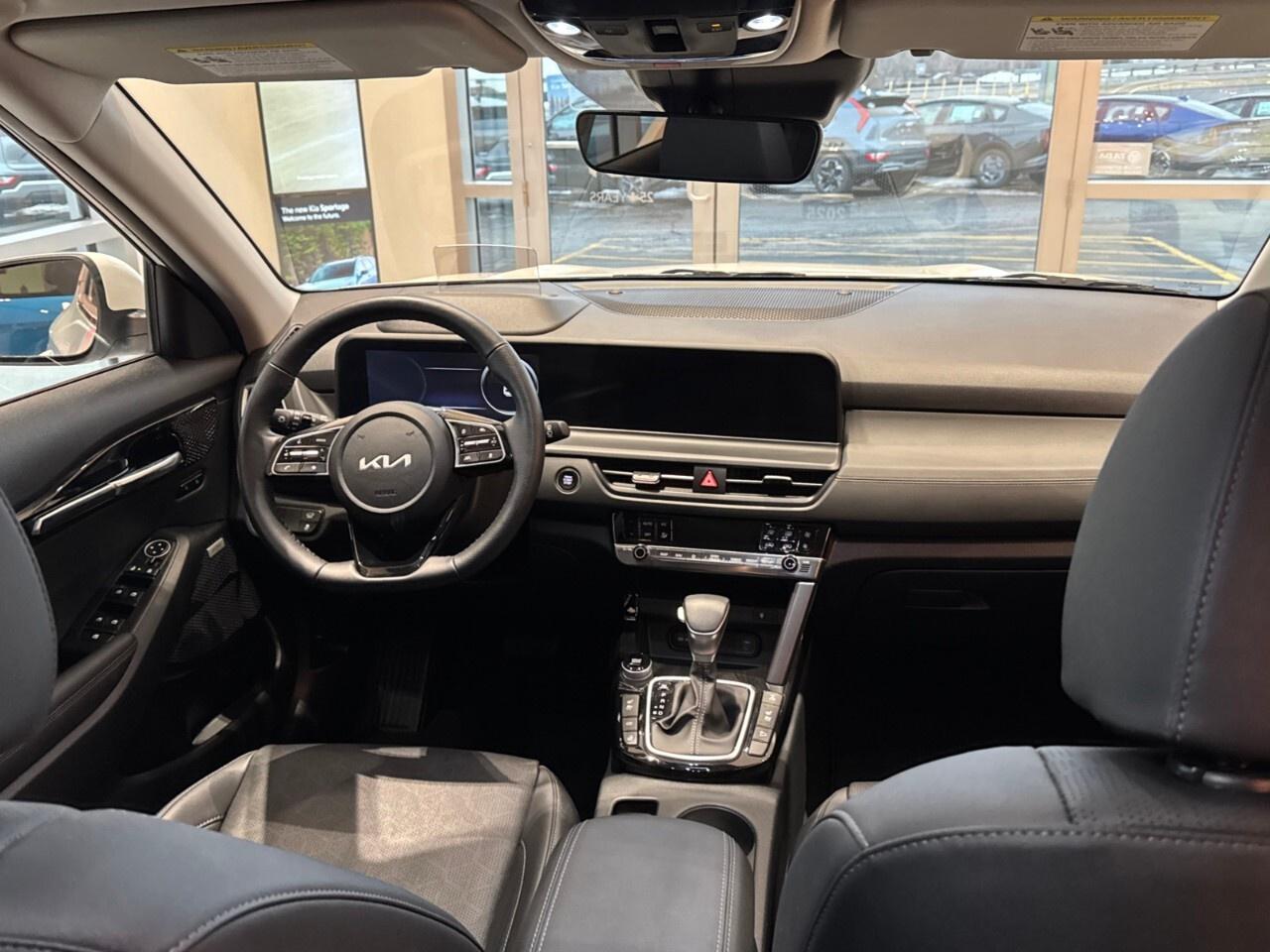 2025 Kia Seltos X-Line AWD Photo