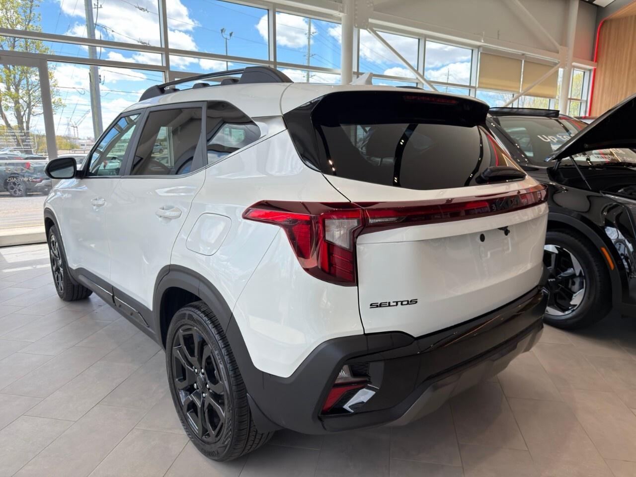 2025 Kia Seltos X-Line AWD Photo