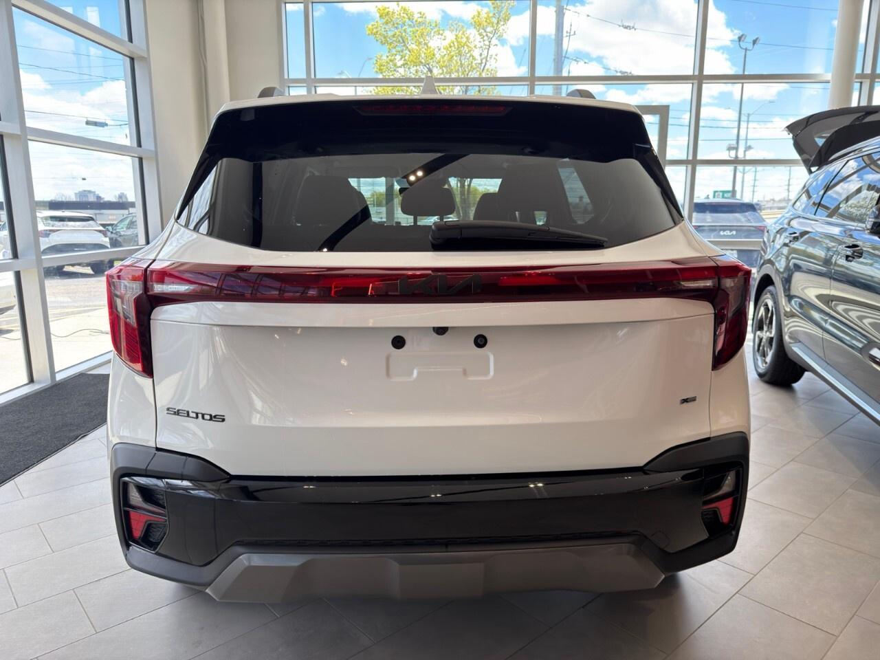 2025 Kia Seltos X-Line AWD Photo