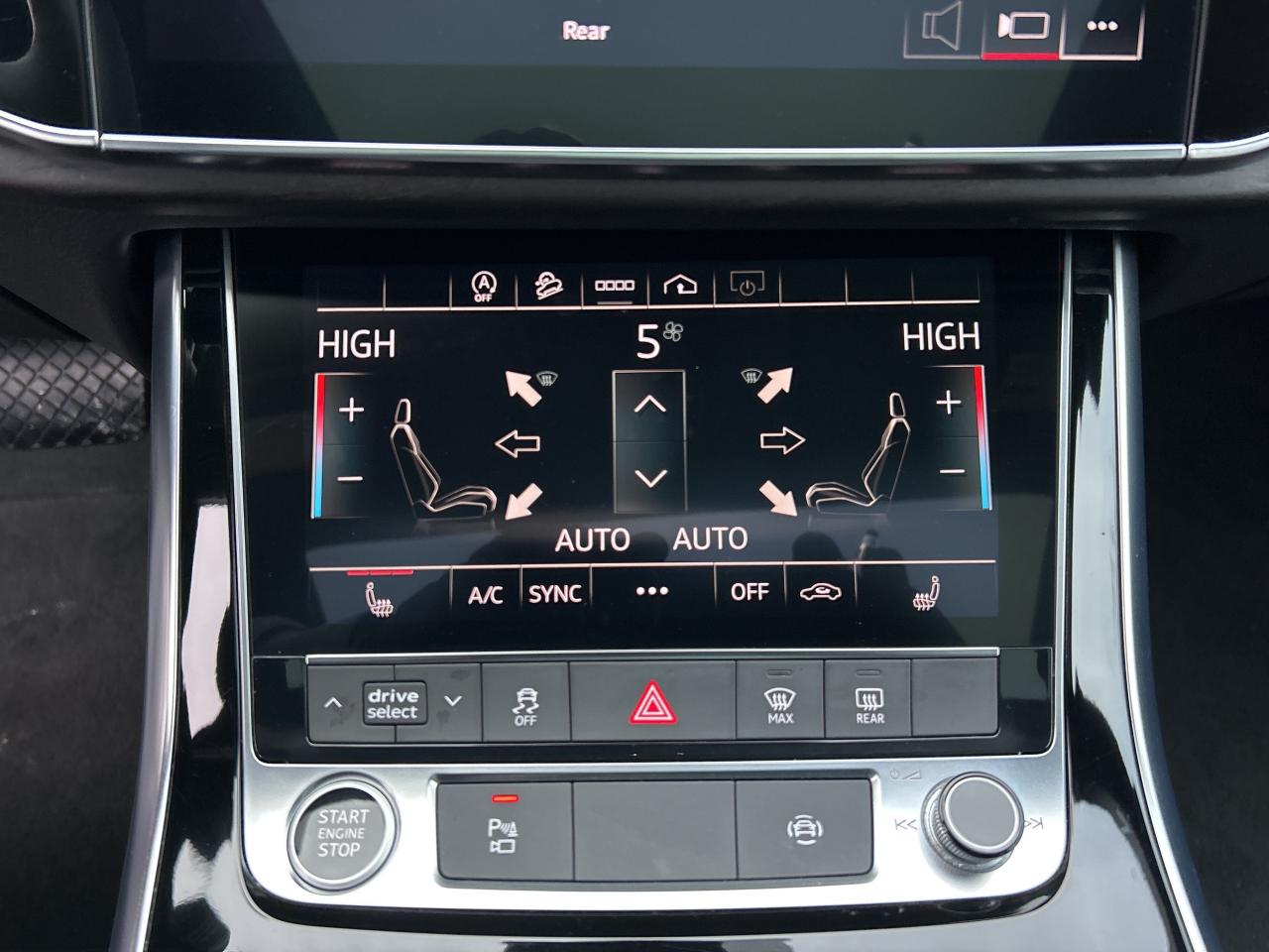 2024 Audi Q7 7 PASS,VIRTUAL COCKPIT,PANO,CARPLAY,AMBIENT LIGHTS Photo