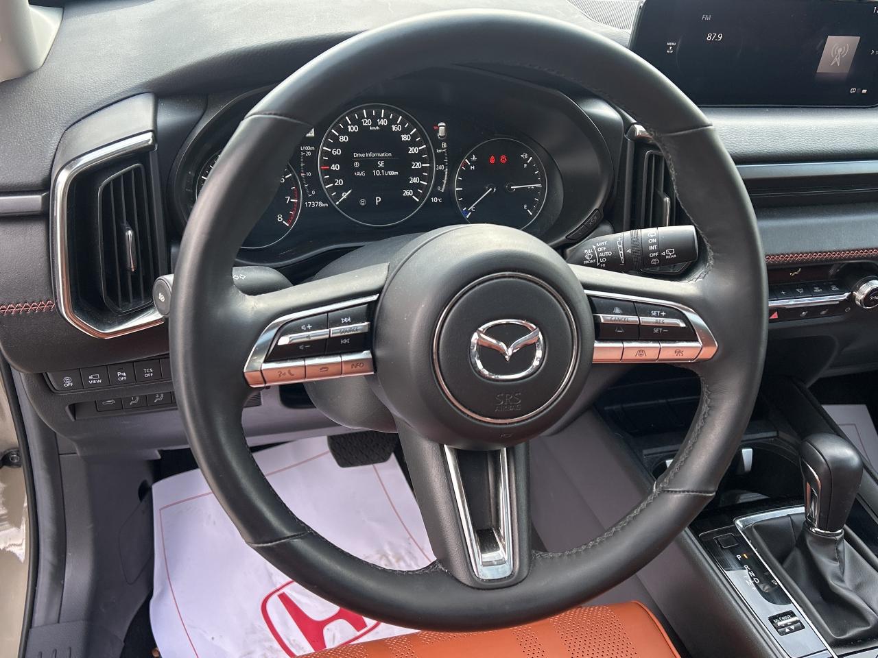 2025 Mazda CX-50 GT Leather  Navigation  Pano Roof H.Seats Photo