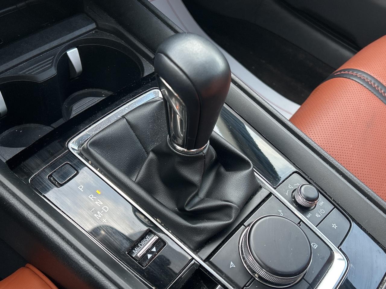 2025 Mazda CX-50 GT Leather  Navigation  Pano Roof H.Seats Photo