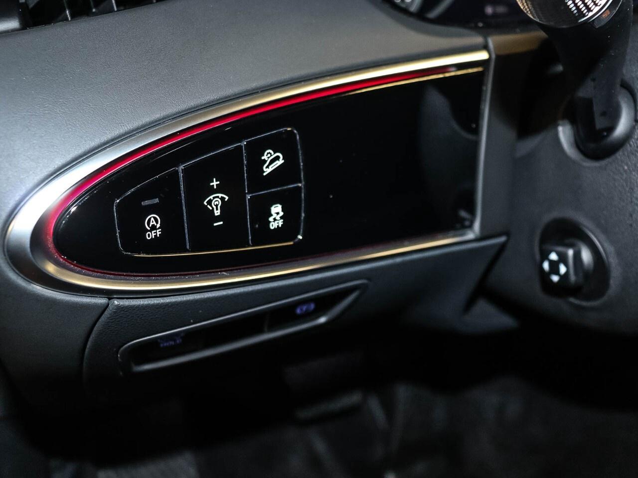 2025 Genesis GV70 2.5T Advanced Plus AWD Photo