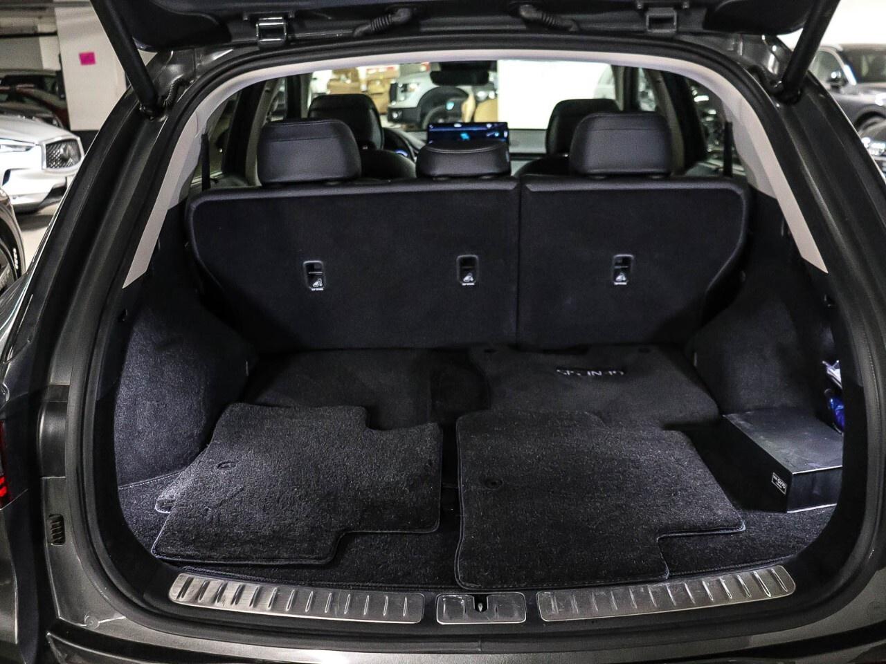 2025 Genesis GV70 2.5T Advanced Plus AWD Photo