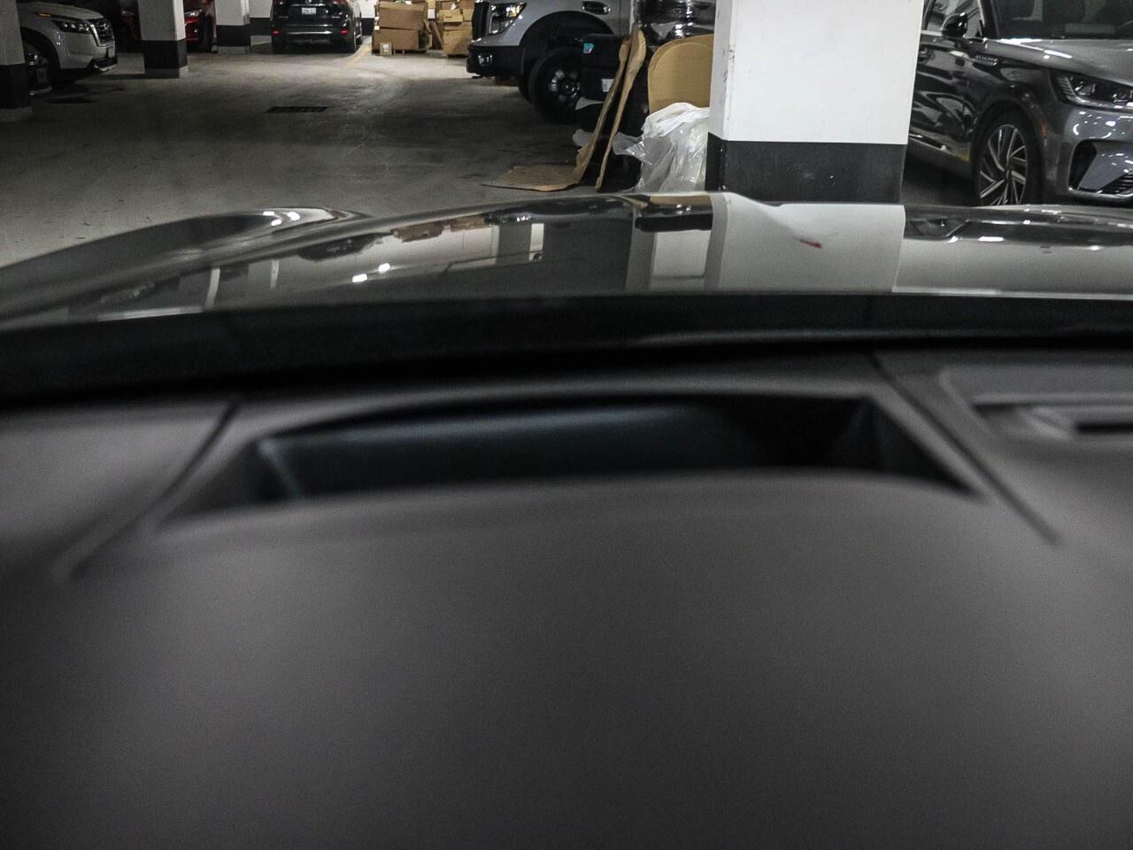 2025 Genesis GV70 2.5T Advanced Plus AWD Photo