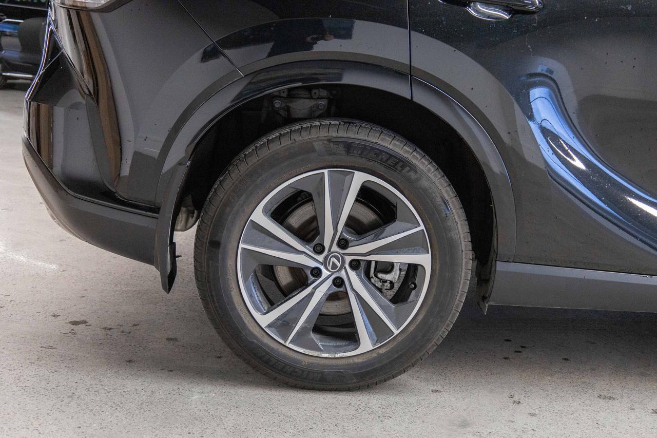 2024 Lexus RX 350 Premium Pkg Safety Certified Welcome Trades Photo