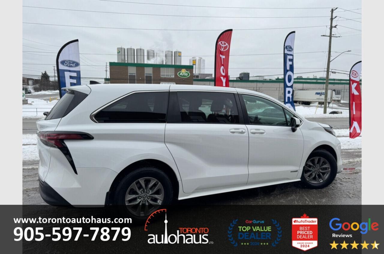 2021 Toyota Sienna LE/FWD/SERVICE RECORDS Photo