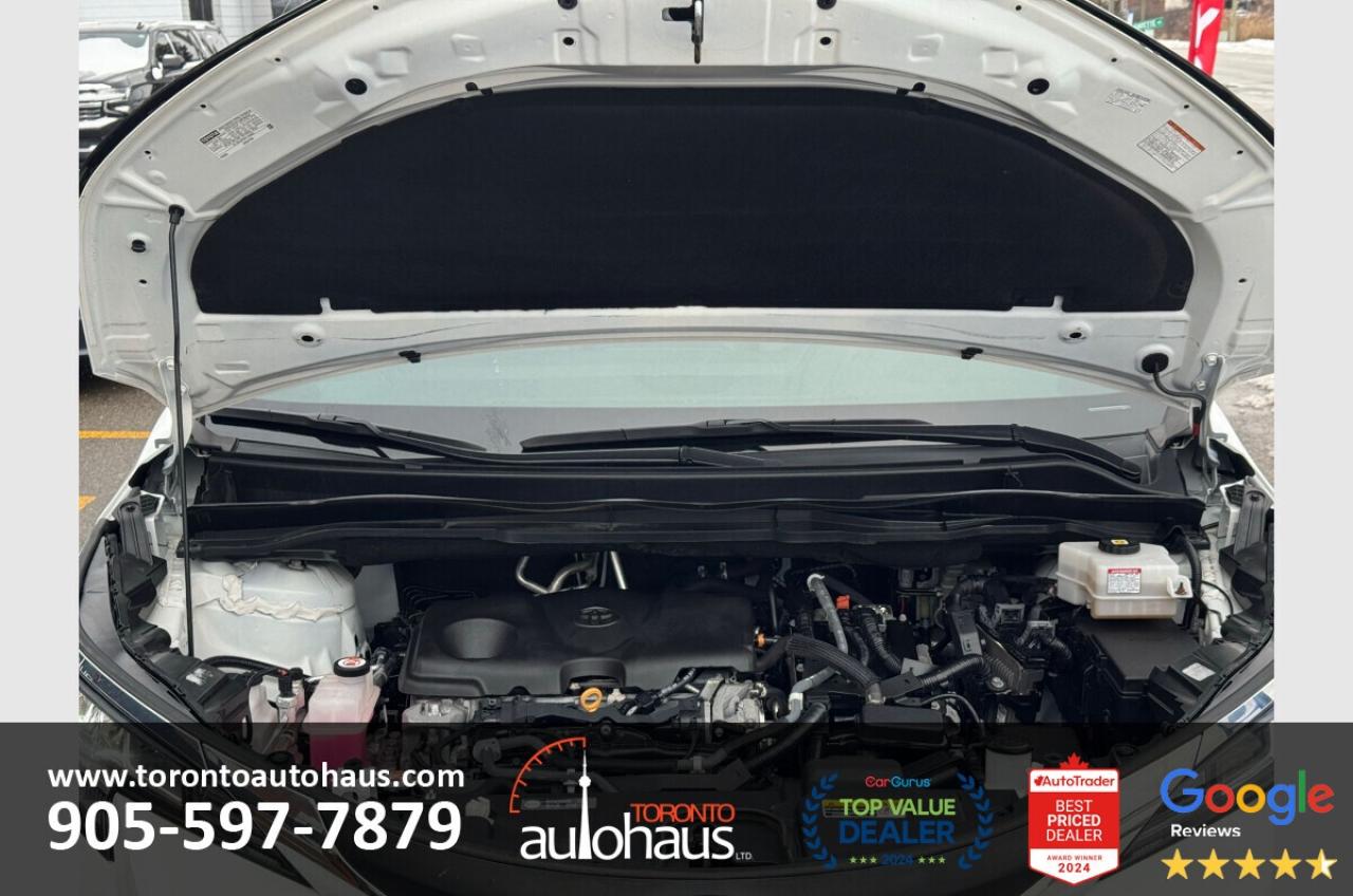 2021 Toyota Sienna LE/FWD/SERVICE RECORDS Photo