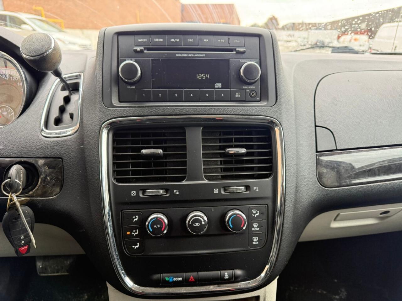 2020 Dodge Grand Caravan SE/8 Seater/ Back Up Cam/Bluetooth/Clean Carfax Photo