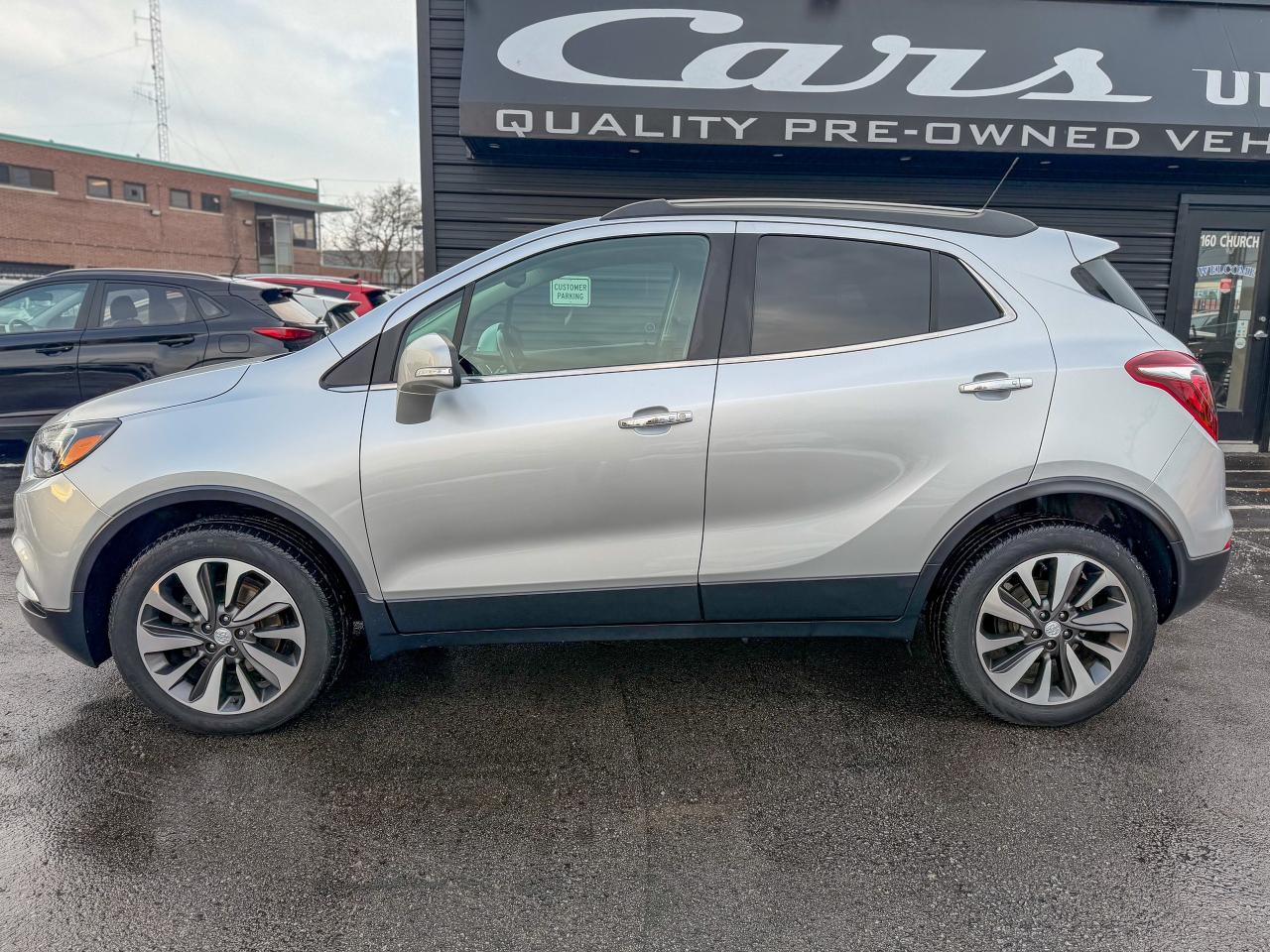 2017 Buick Encore Essence/AWD/LOW KM/BSM/REMOTE/NAVI/CAMERA/LEATHER Photo