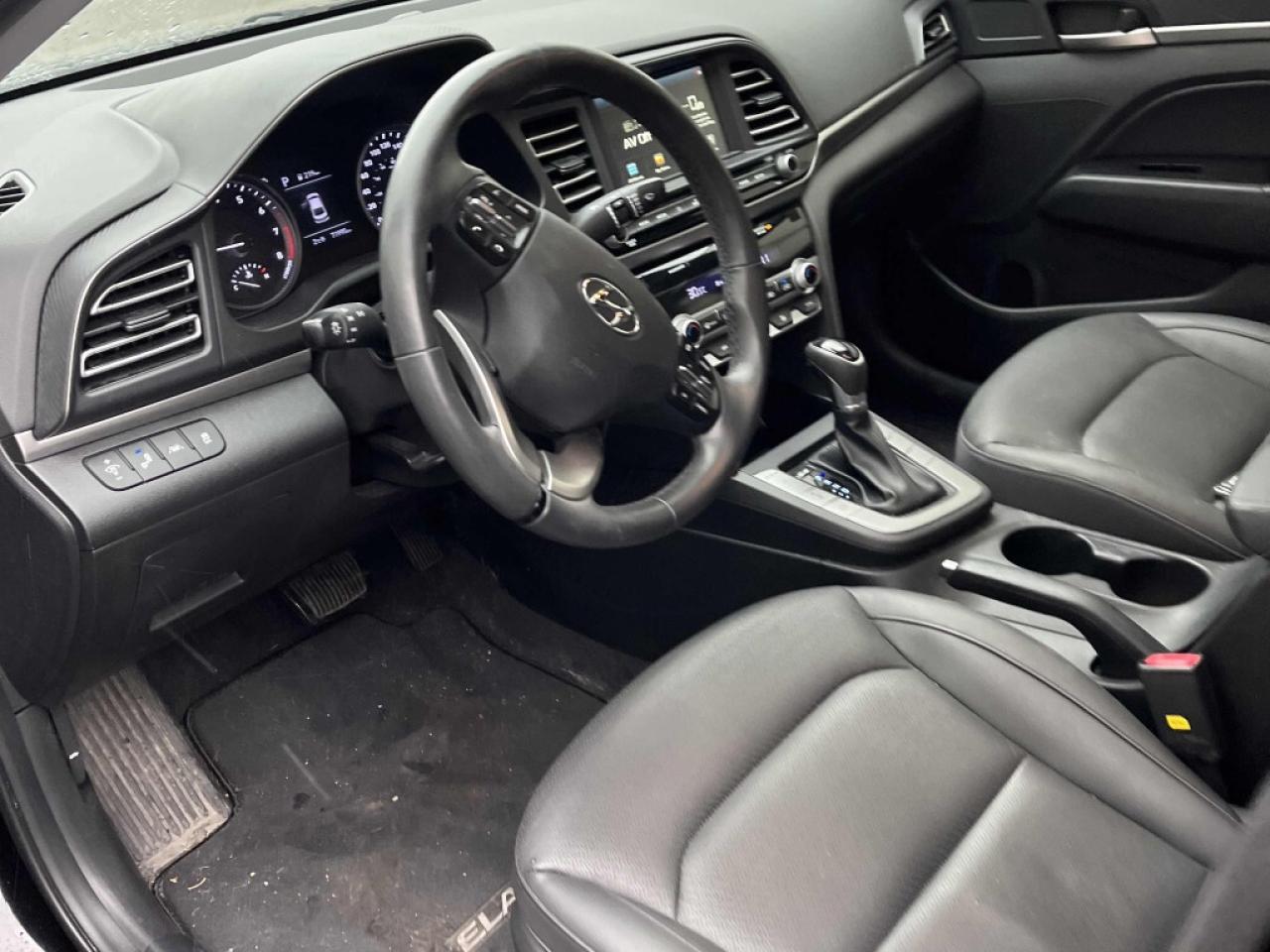 2020 Hyundai Elantra Luxury/Leather/Sunroof/NAVI/ Drive Assist/Clean Ca Photo