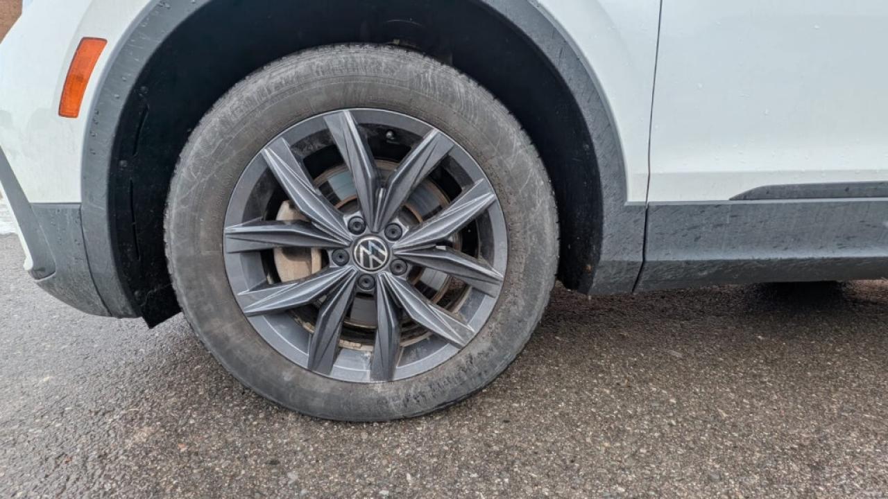 2022 Volkswagen Tiguan R Line 4MOTION/Leather/Sunroof/NAVI/Remote Start/C Photo