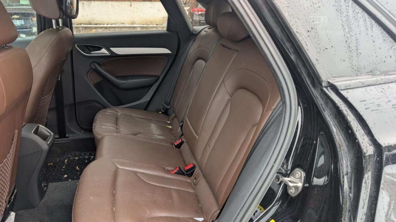 2018 Audi Q3 2.0 TFSI/NAVI/Leather/Sunroof/B Cam/ Clean Carfax Photo