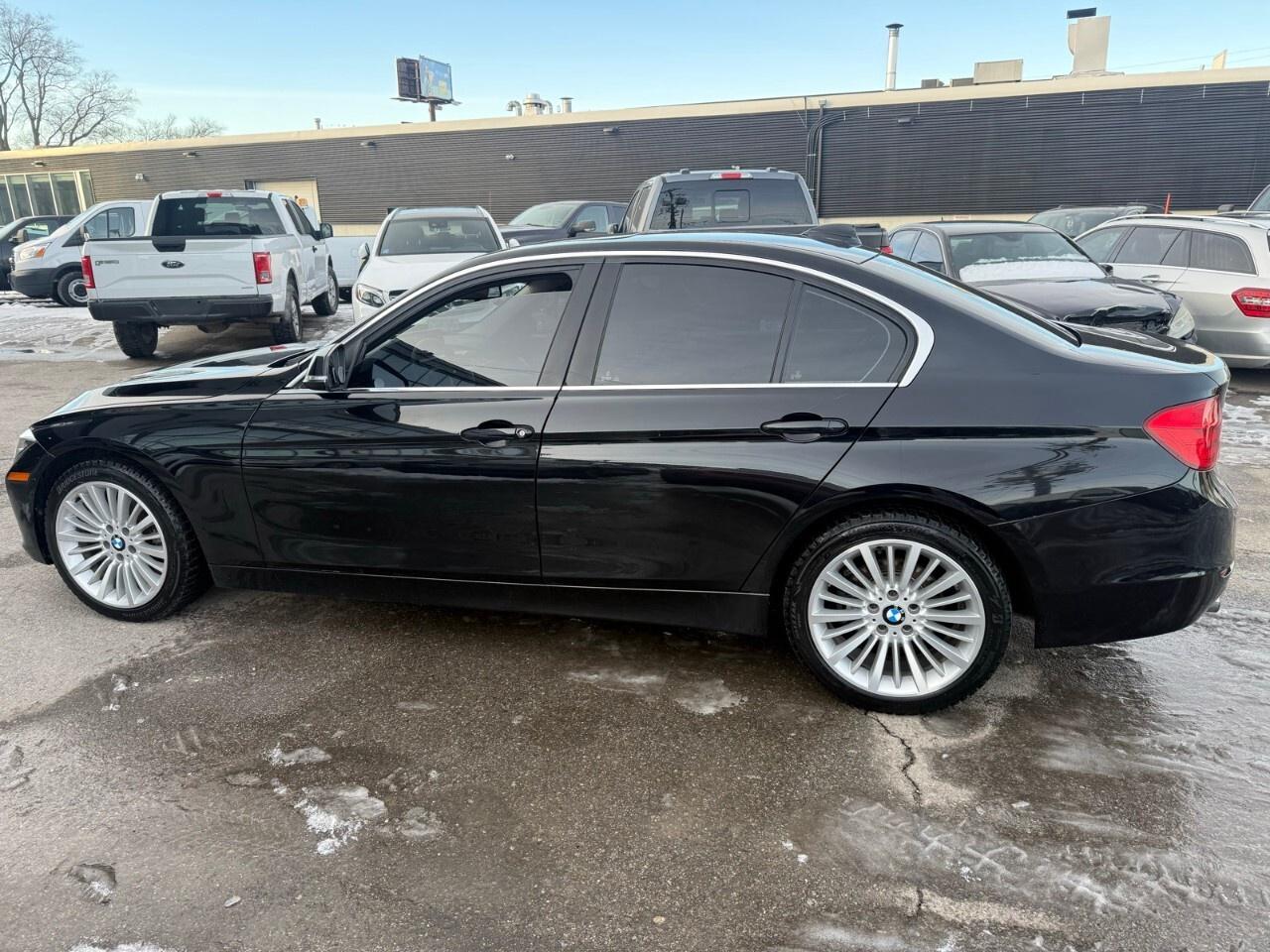 2015 BMW 3 Series 4dr Sdn 320i xDrive AWD 2015 BMW 320 X Dr. low kil Photo4