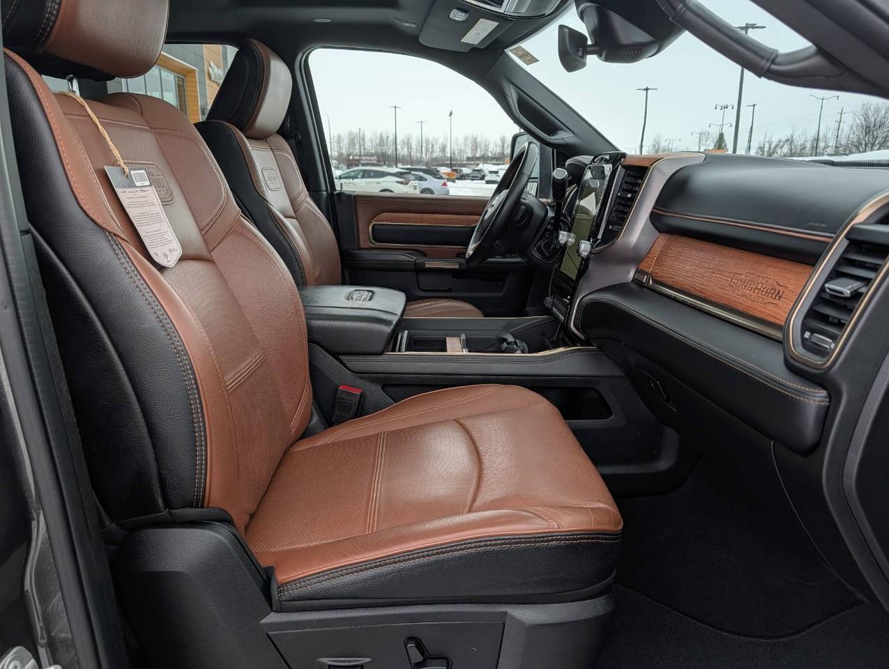 2024 RAM 2500 Limited Longhorn ONE OWNER/NEW ALL SEASON TIRES Photo