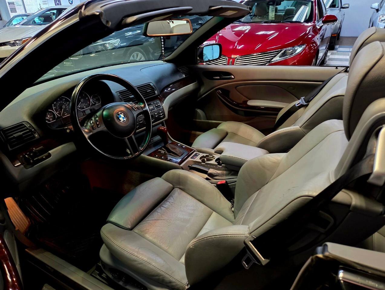 2004 BMW 3 Series 2dr Cabriolet 330Ci Low KMs/Convertible/Excellent Photo