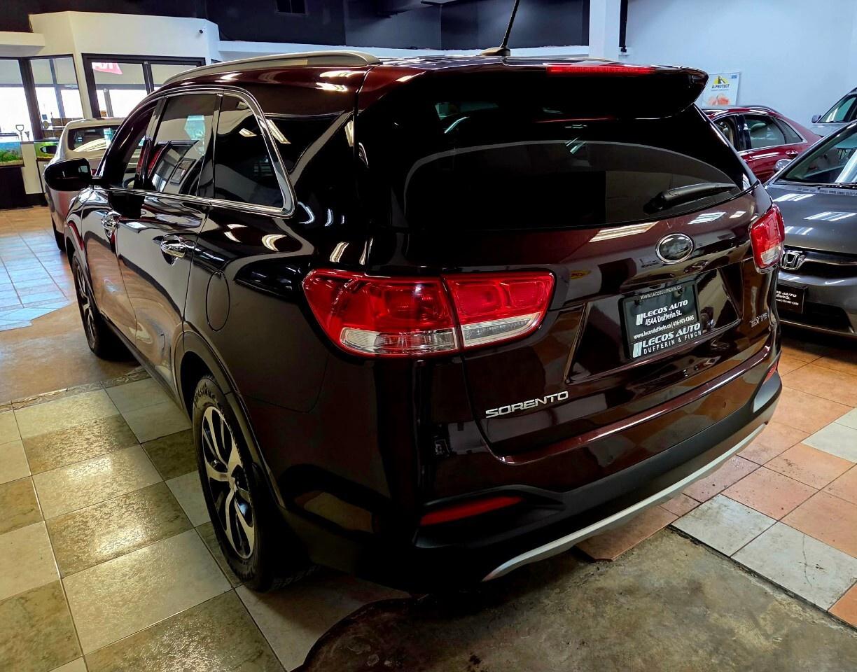 2016 Kia Sorento AWD 4dr 3.3L EX 7-Seater Great Services/All Wheel Photo