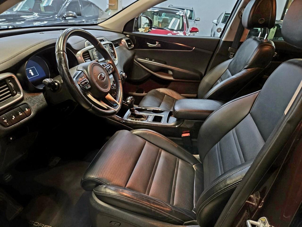 2016 Kia Sorento AWD 4dr 3.3L EX 7-Seater Great Services/All Wheel Photo