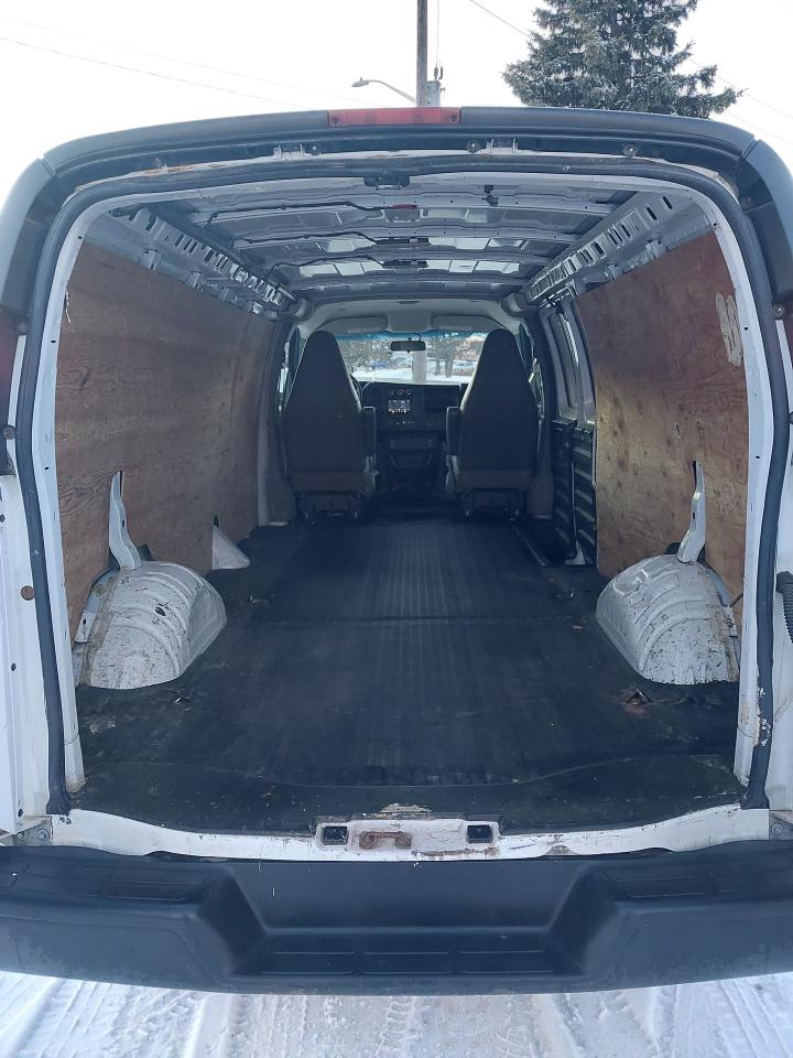 2019 GMC Savana Van 3500 Extended 6.0L V8 Photo