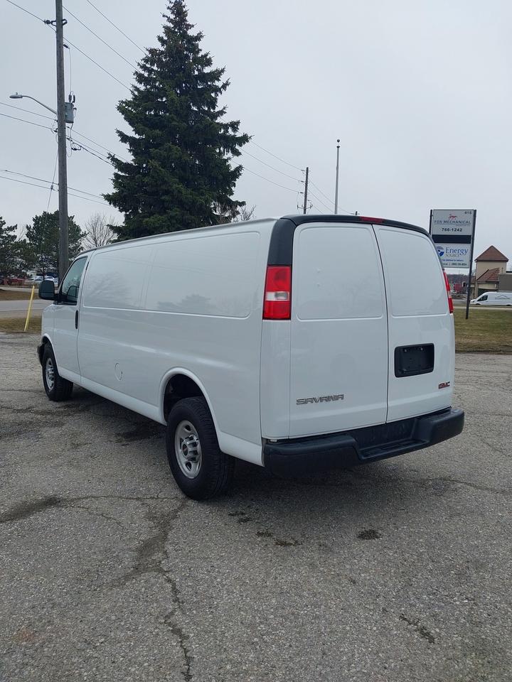 2019 GMC Savana Van 3500 Extended 6.0L V8 Photo2