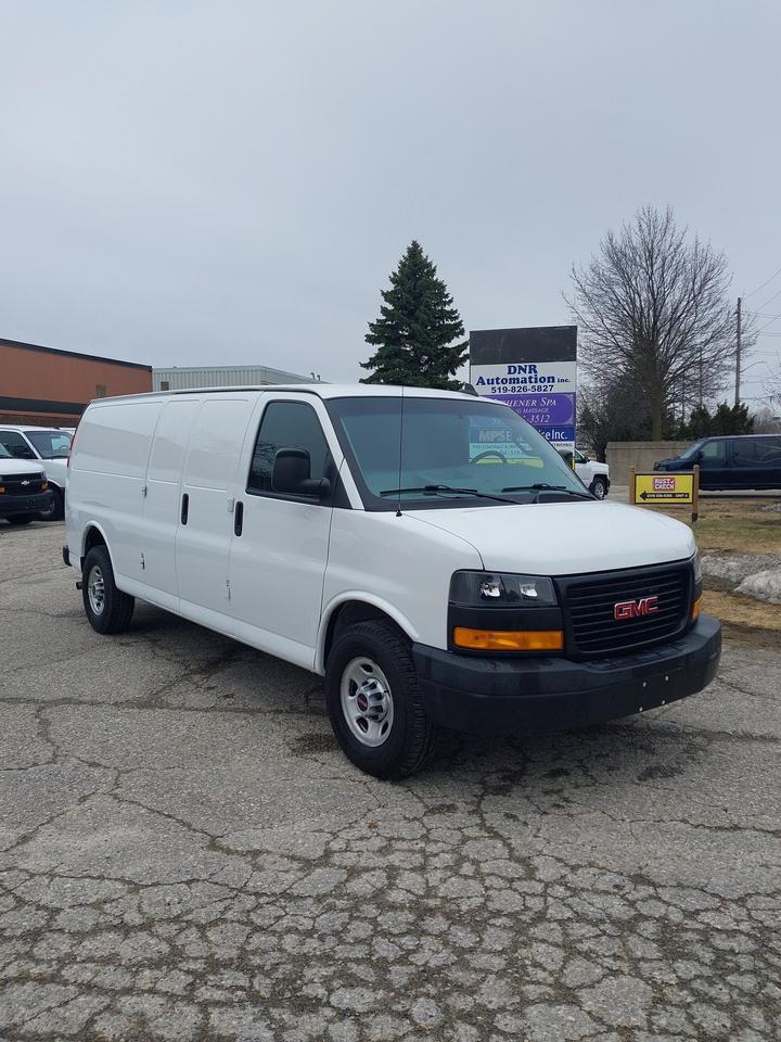 2019 GMC Savana Van 3500 Extended 6.0L V8 Photo