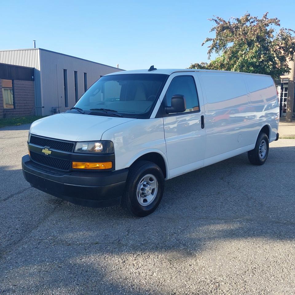 2019 Chevrolet Express 2500 V6 Cargo Van 155" WB Photo0